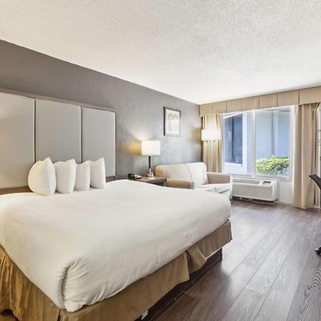 Hotel Ramada By Wyndham Houma Exterior foto